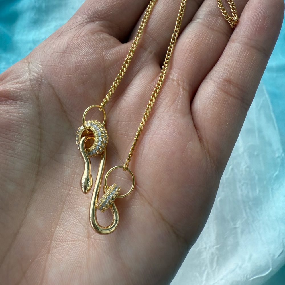 Snake Necklace 18K Gold Luxurious Crystal Stainless Steel for Men Women - Picture 11 of 13
